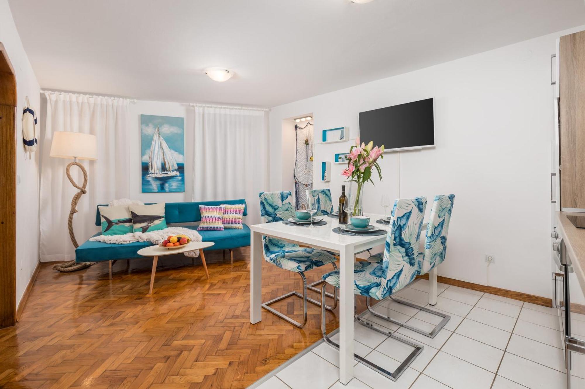 Sorgenfrei Apartment โรวีน ภายนอก รูปภาพ