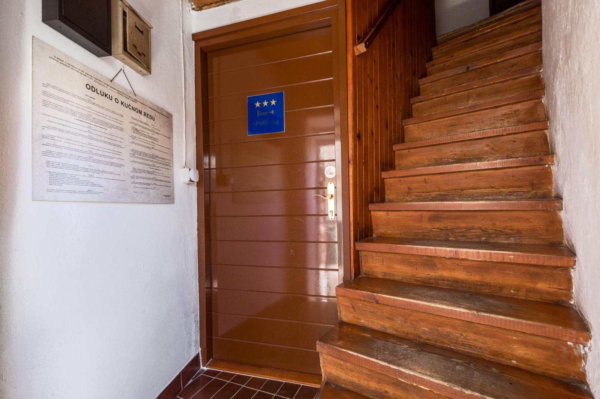 Sorgenfrei Apartment โรวีน ภายนอก รูปภาพ
