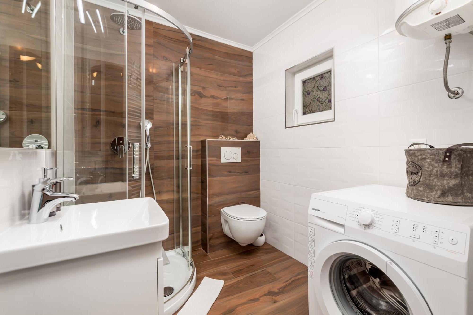 Sorgenfrei Apartment โรวีน ภายนอก รูปภาพ